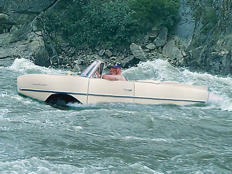 Amphicar Canada | The Car That Swims